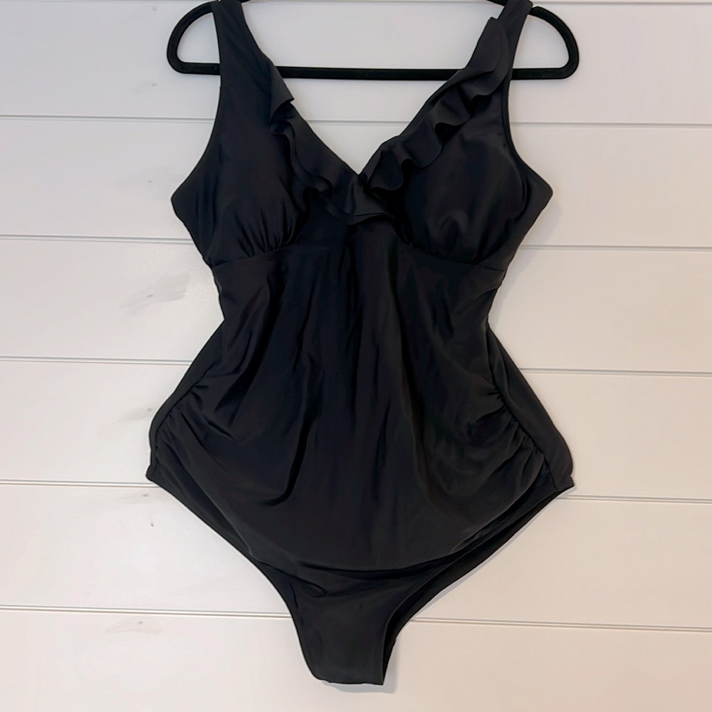 Maternity Ruffle Neckline One Piece Swimsuit XL